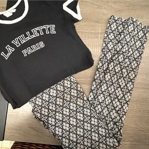 Pregnancy blouse & skinny maternity pant